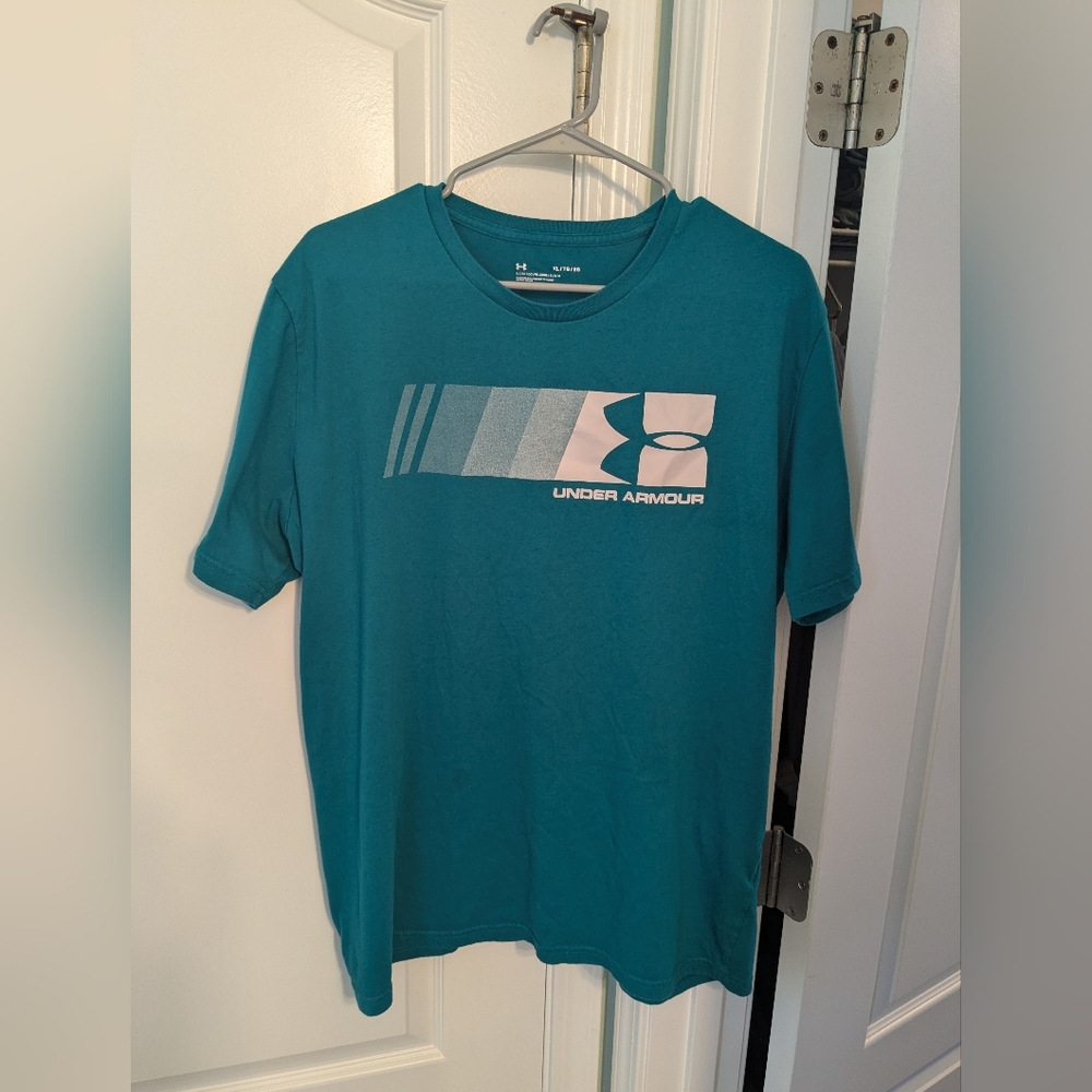 3/$15 under armour t shirt